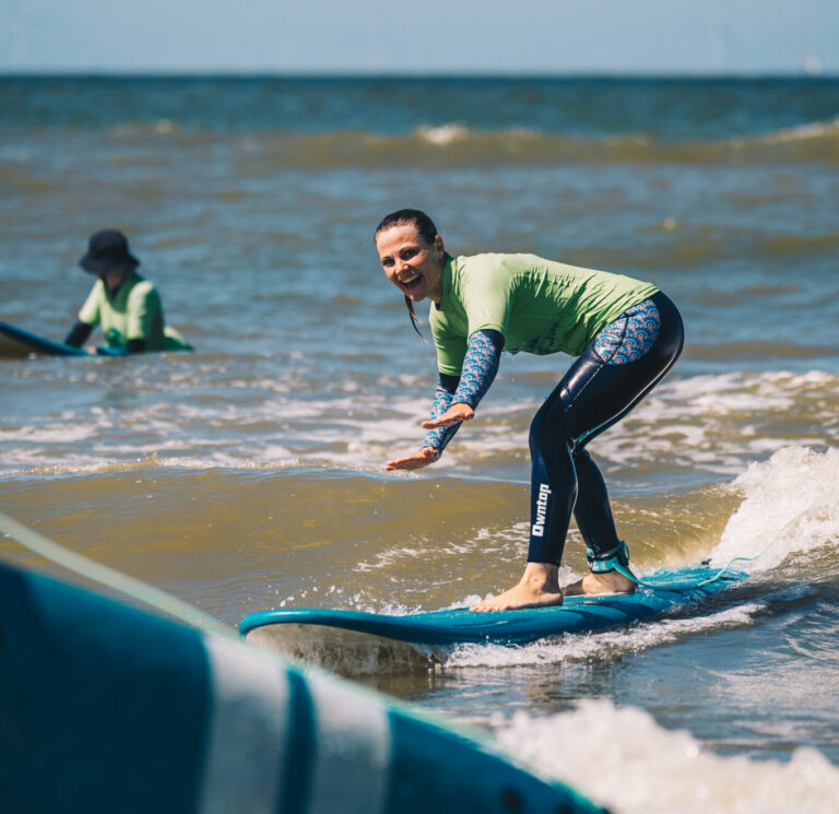 Surfana Bloemendaal surf school Rapa Nui surfles