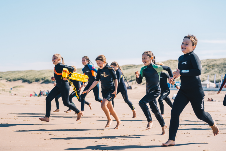 surfana zomerkamp Bloemendaal aan zee surf