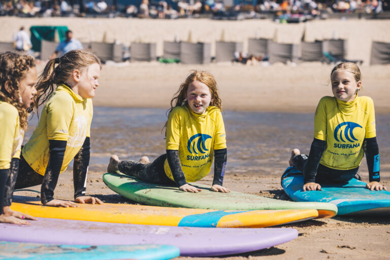 surfana zomerkamp Bloemendaal aan zee surf